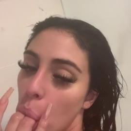 Camilla Araujo 3