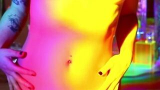 Emma Choice – Rainbow Bath Anal Tease