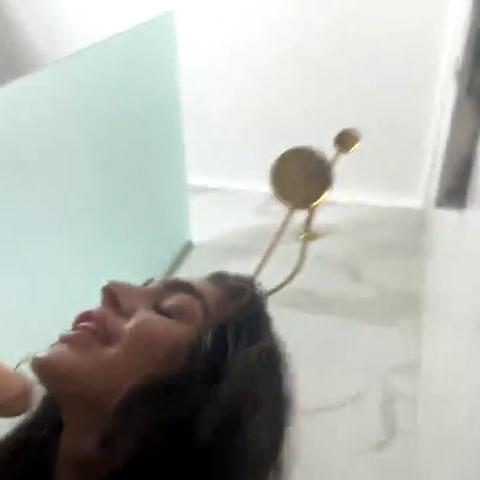 Emily Rinaudo Live Onlyfans Shower Leak