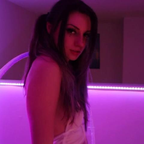 Hula Hoop Blancnoir (Missnoir, Izzy_Xx, Miss Noir)